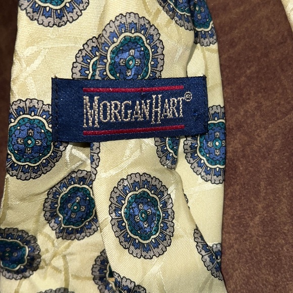 Morgan Hart 100% Silk Tie - Picture 3 of 3